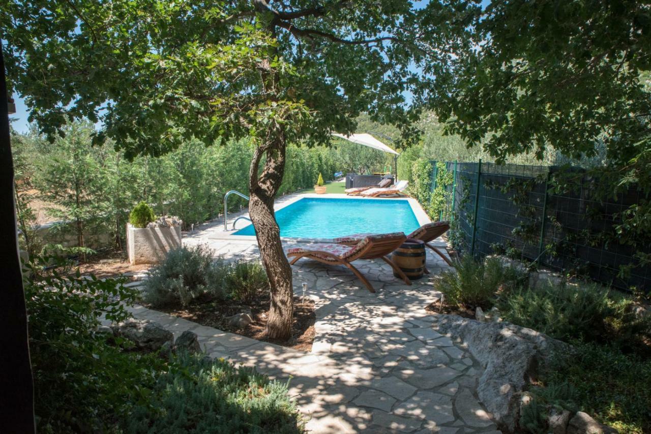 Holiday Home Zavala Klek Bagian luar foto