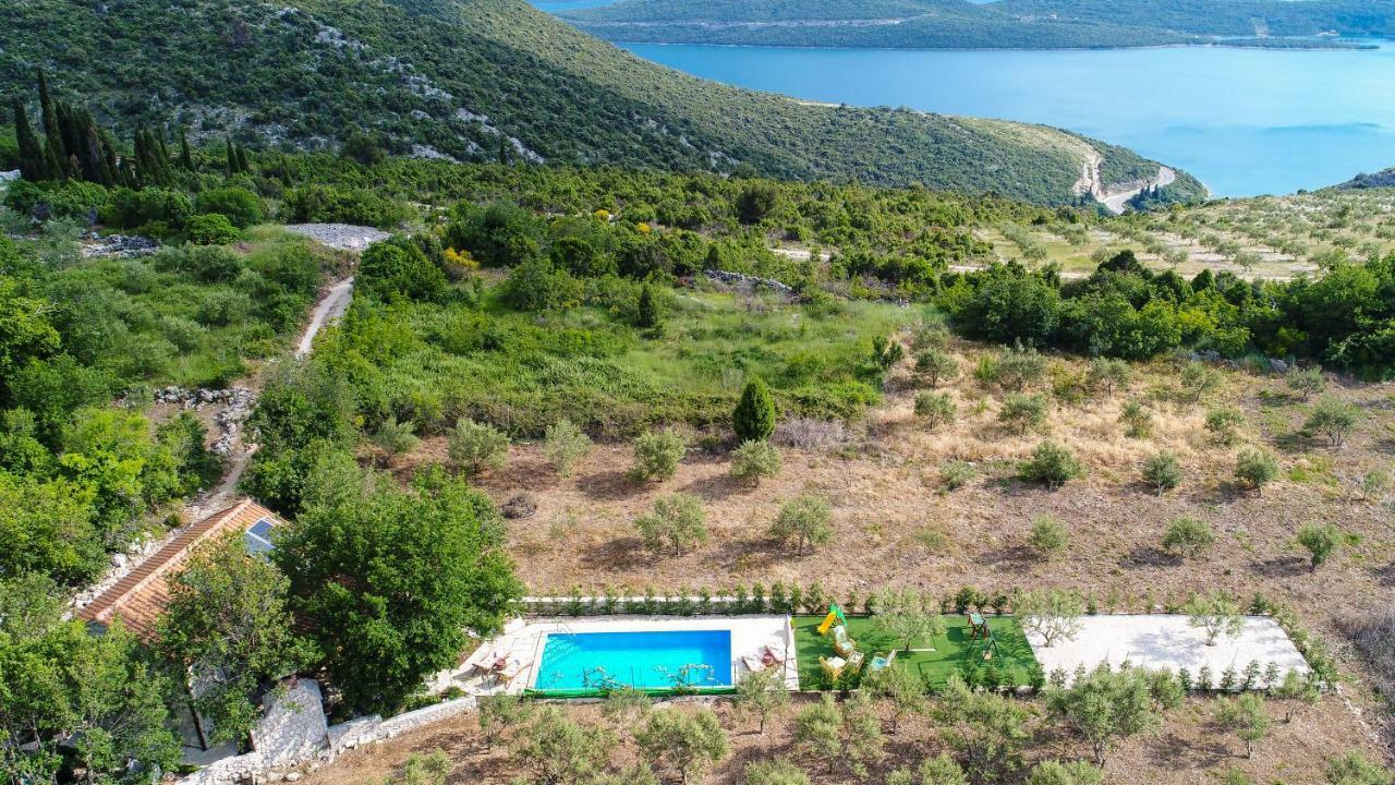 Holiday Home Zavala Klek Bagian luar foto