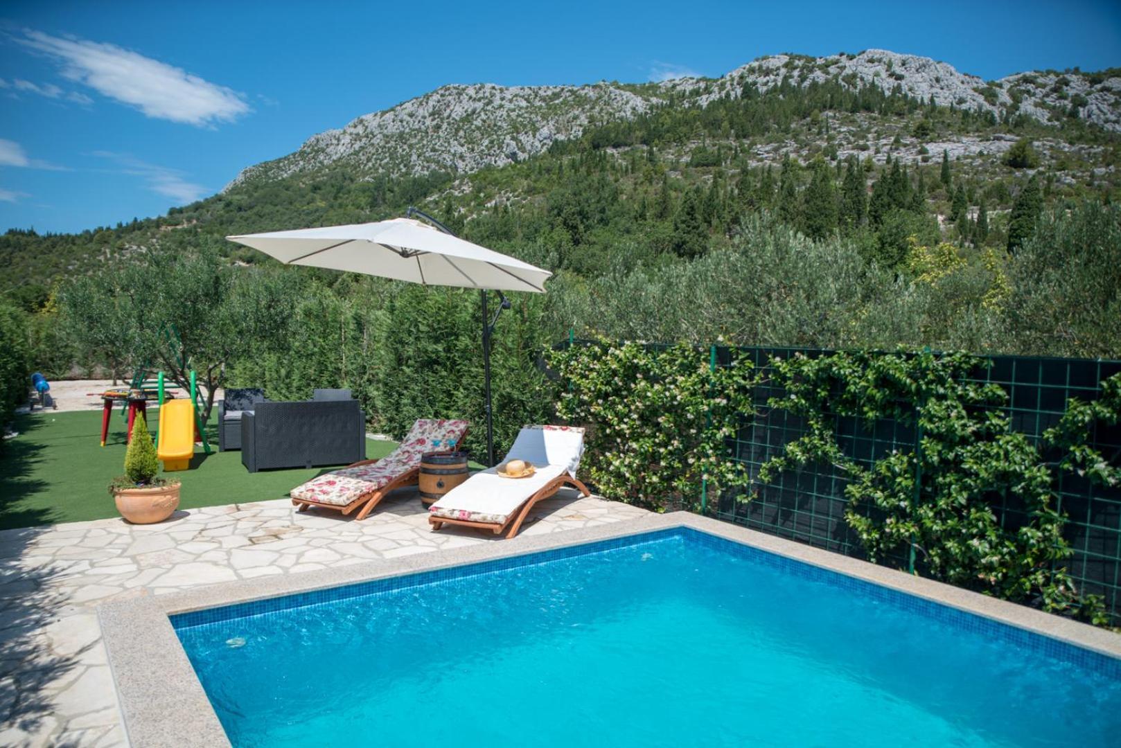 Holiday Home Zavala Klek Bagian luar foto